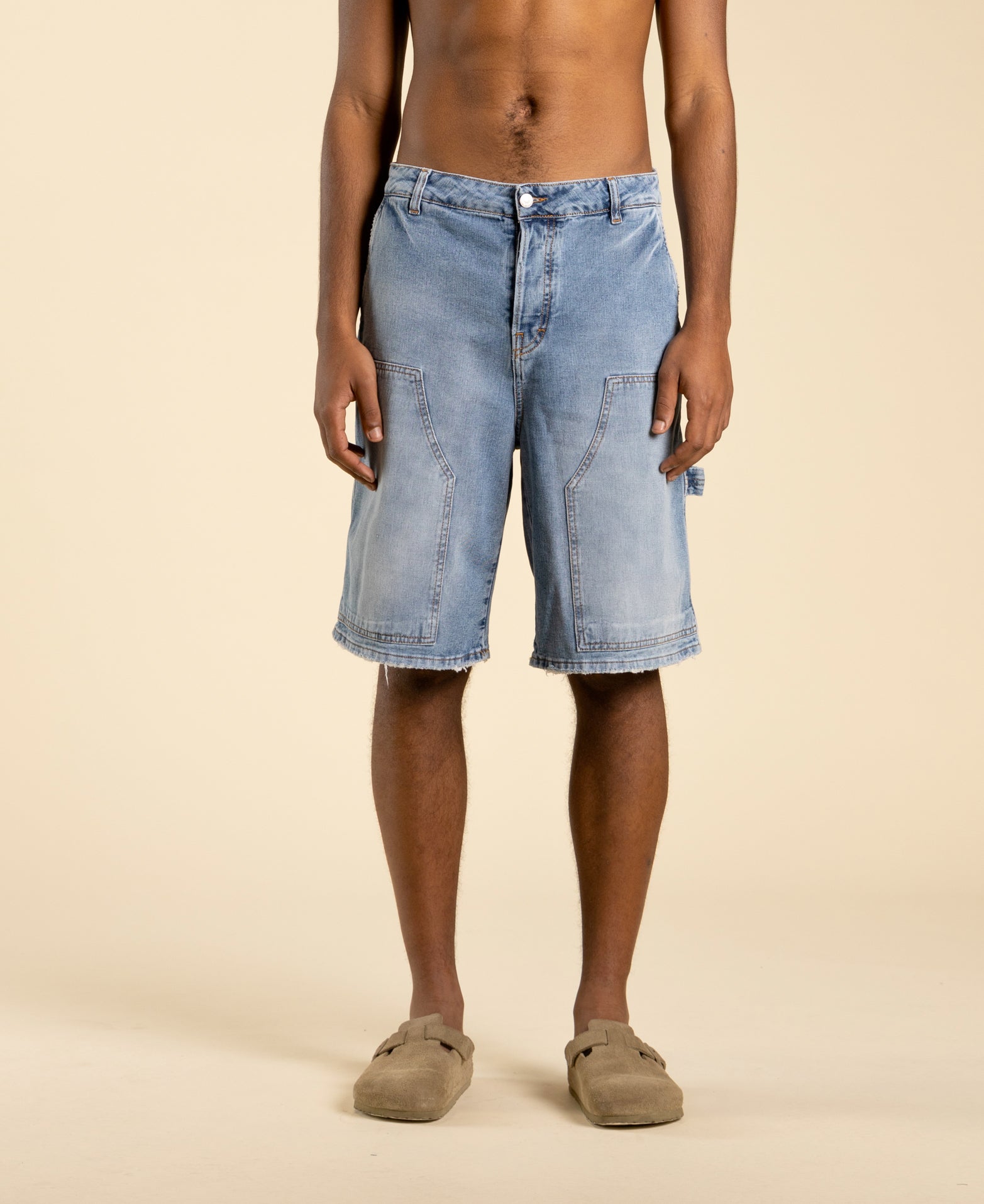 Wide carpenter Bermuda shorts with a faded effect