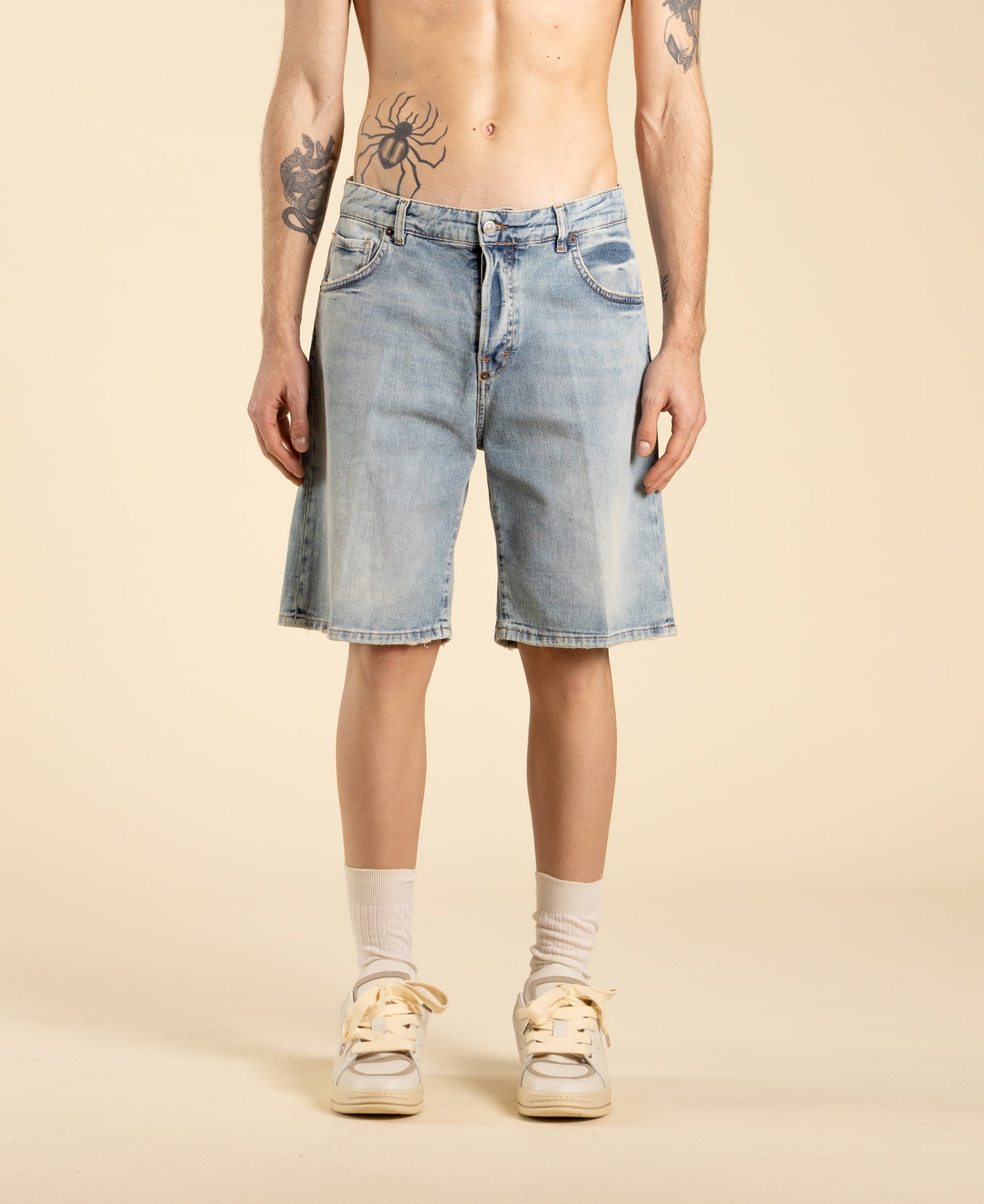 Bermuda shorts in washed-out denim