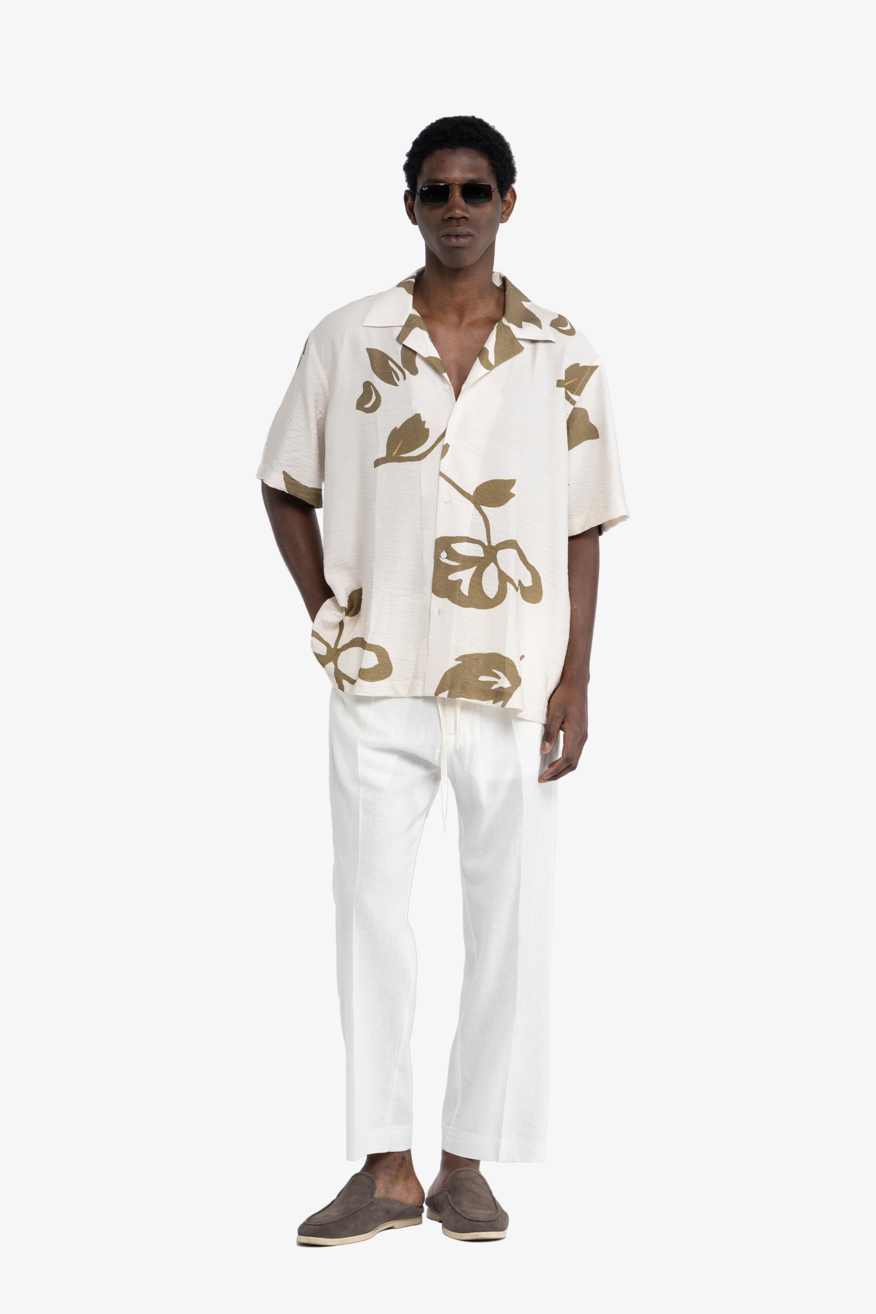 Camicia collo aperto con stampa