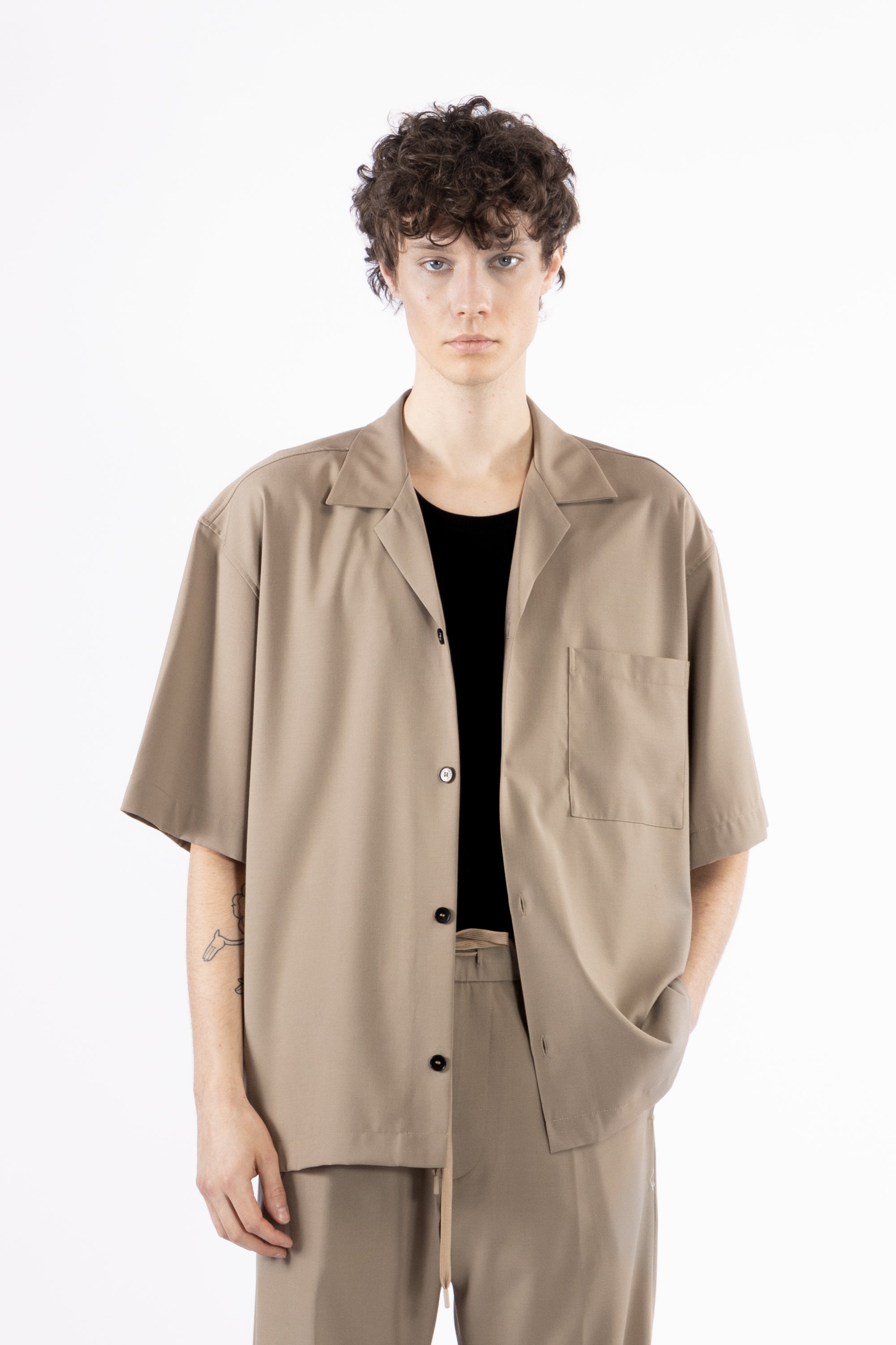 Camicia morbida collo aperto - Taupe