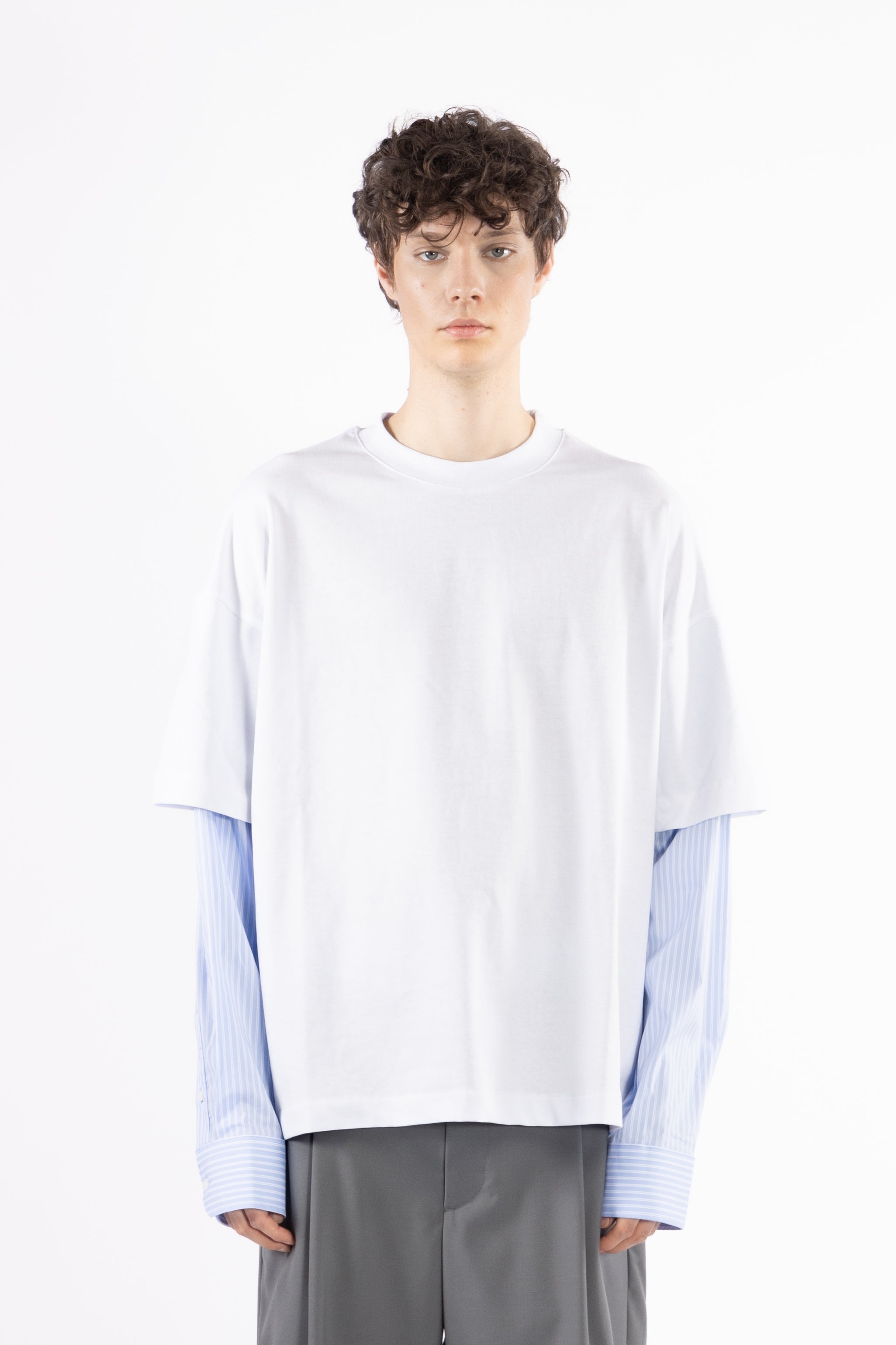 T-shirt in cotone doppia manica camicia - Bianco