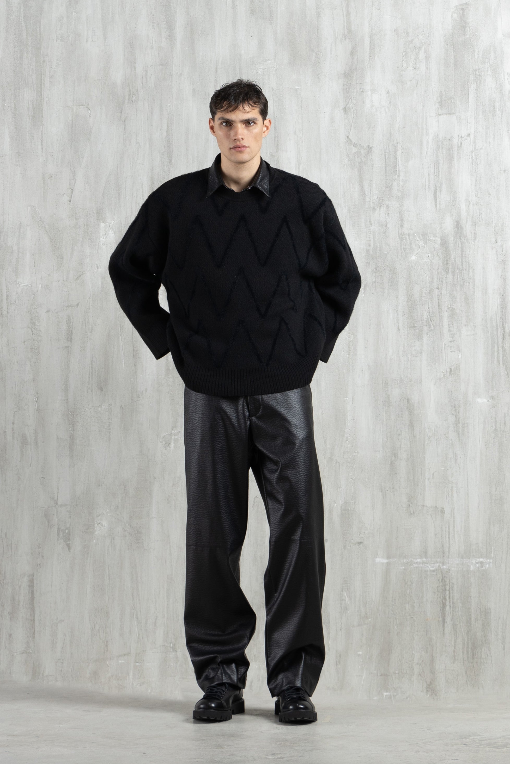 Camicia in tessuto effetto pelle - Nero