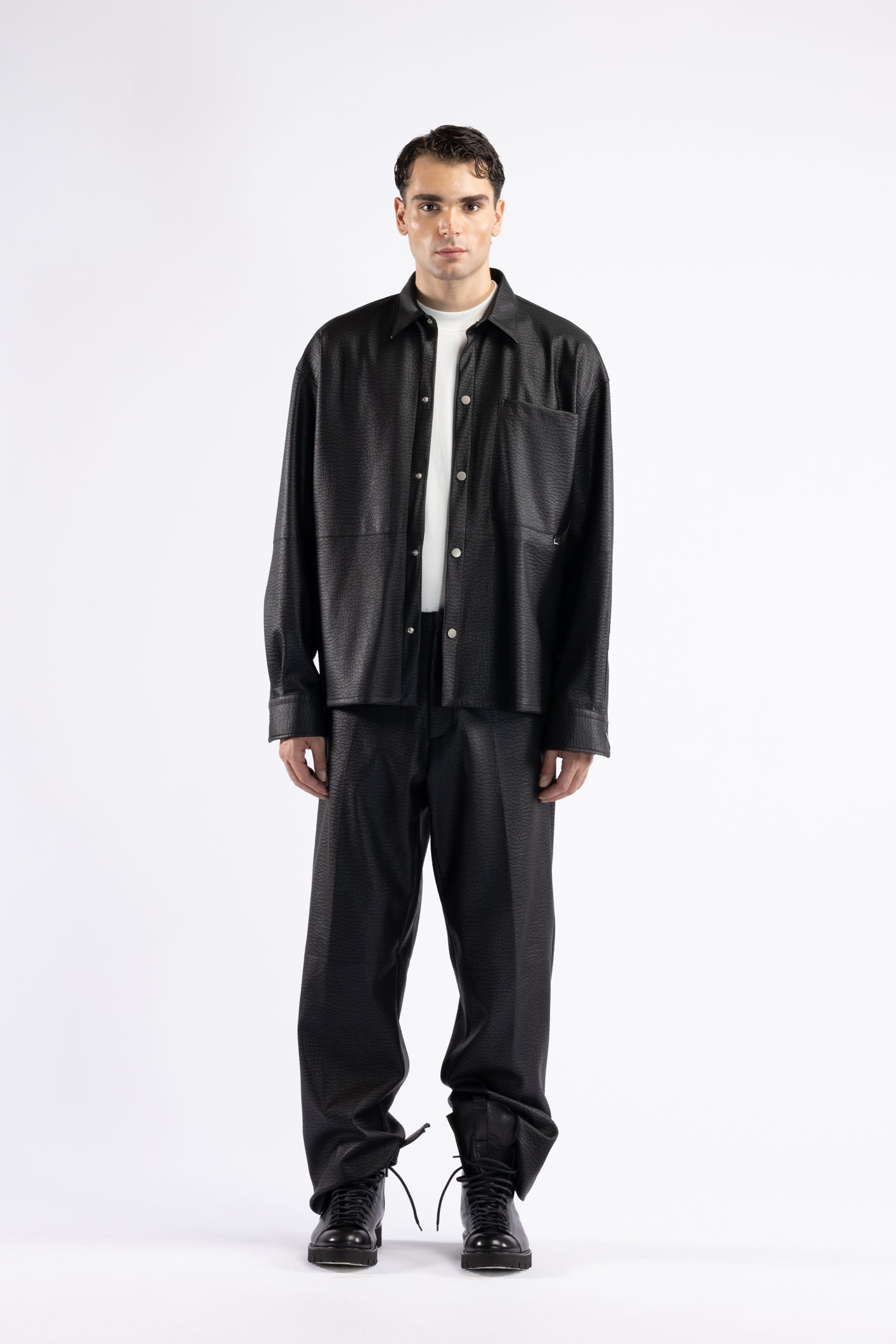 Camicia in tessuto effetto pelle - Nero