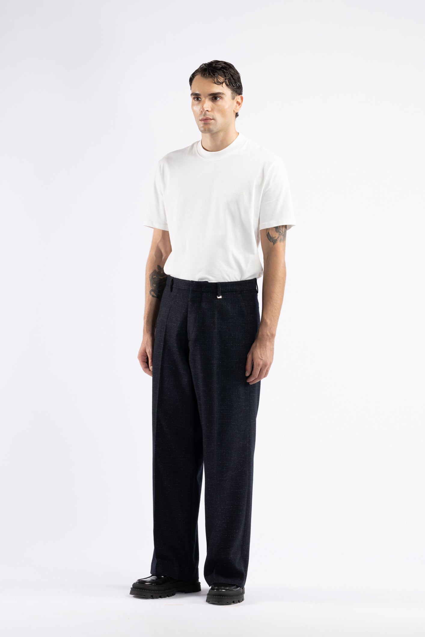 Pantalone fondo ampio microfantasia in lana