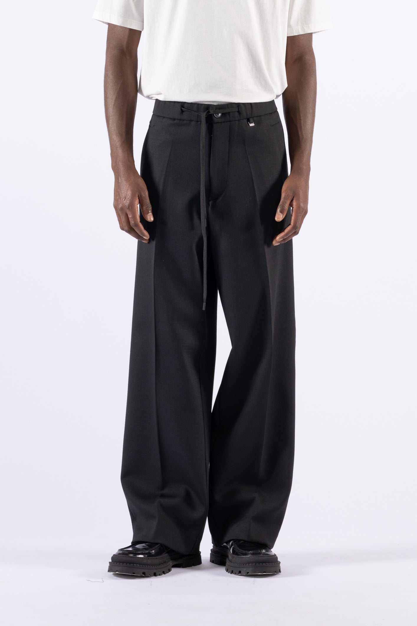 Pantalone con coulisse fondo ampio - Nero