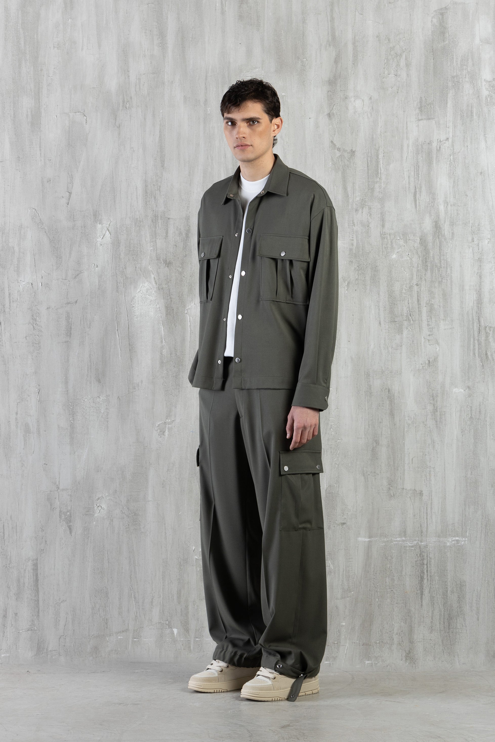 Pantalone cargo gamba larga - Verde militare