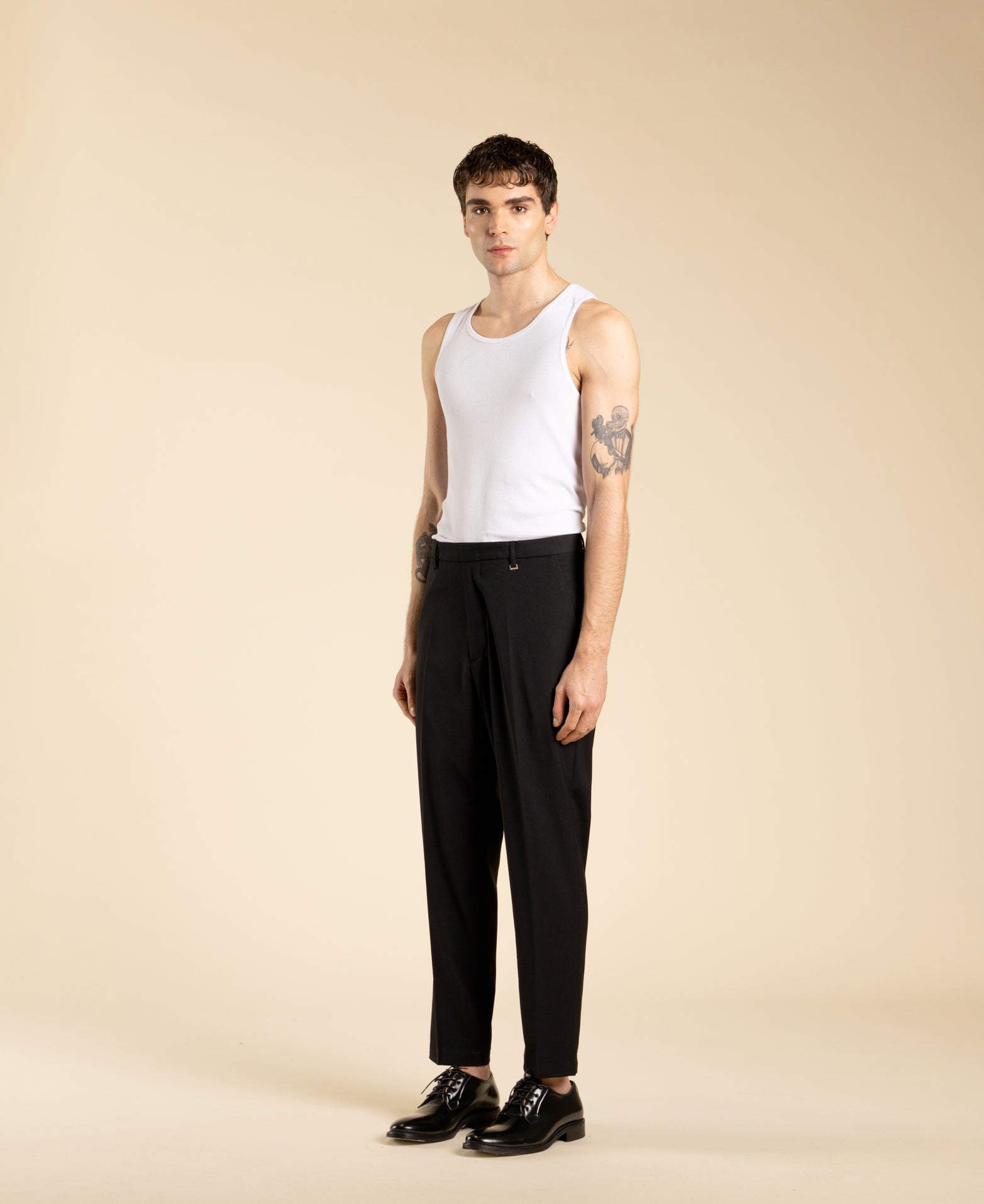 Regular-fit trousers with American pocket - Black