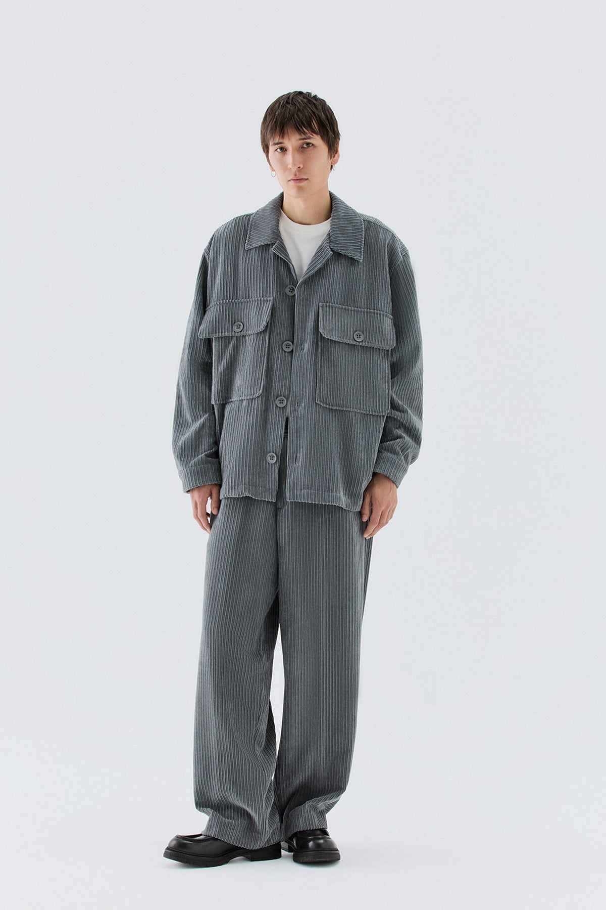 Pantaloni effetto velluto a coste - Grigio