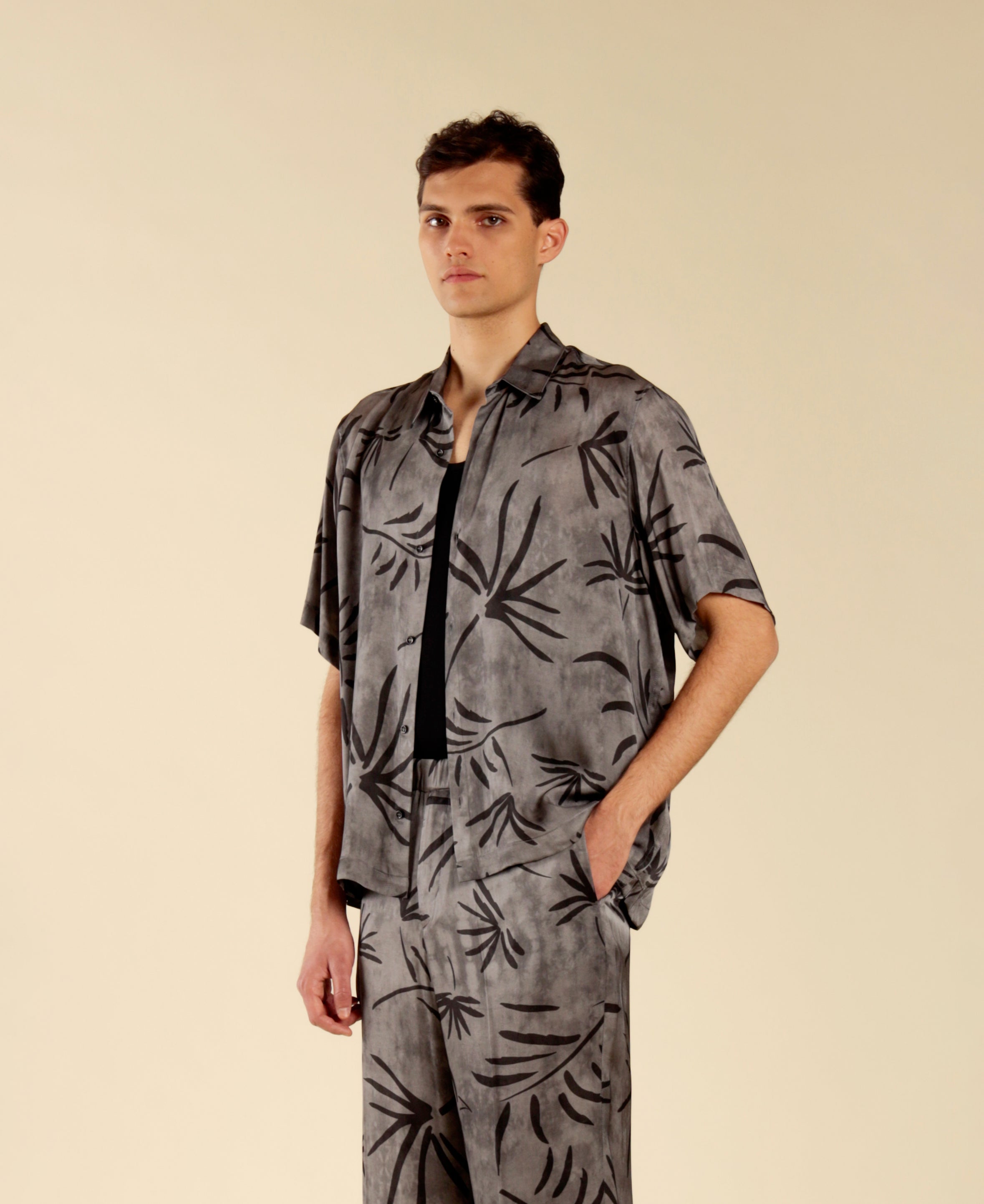 Viscose shirt with palm print