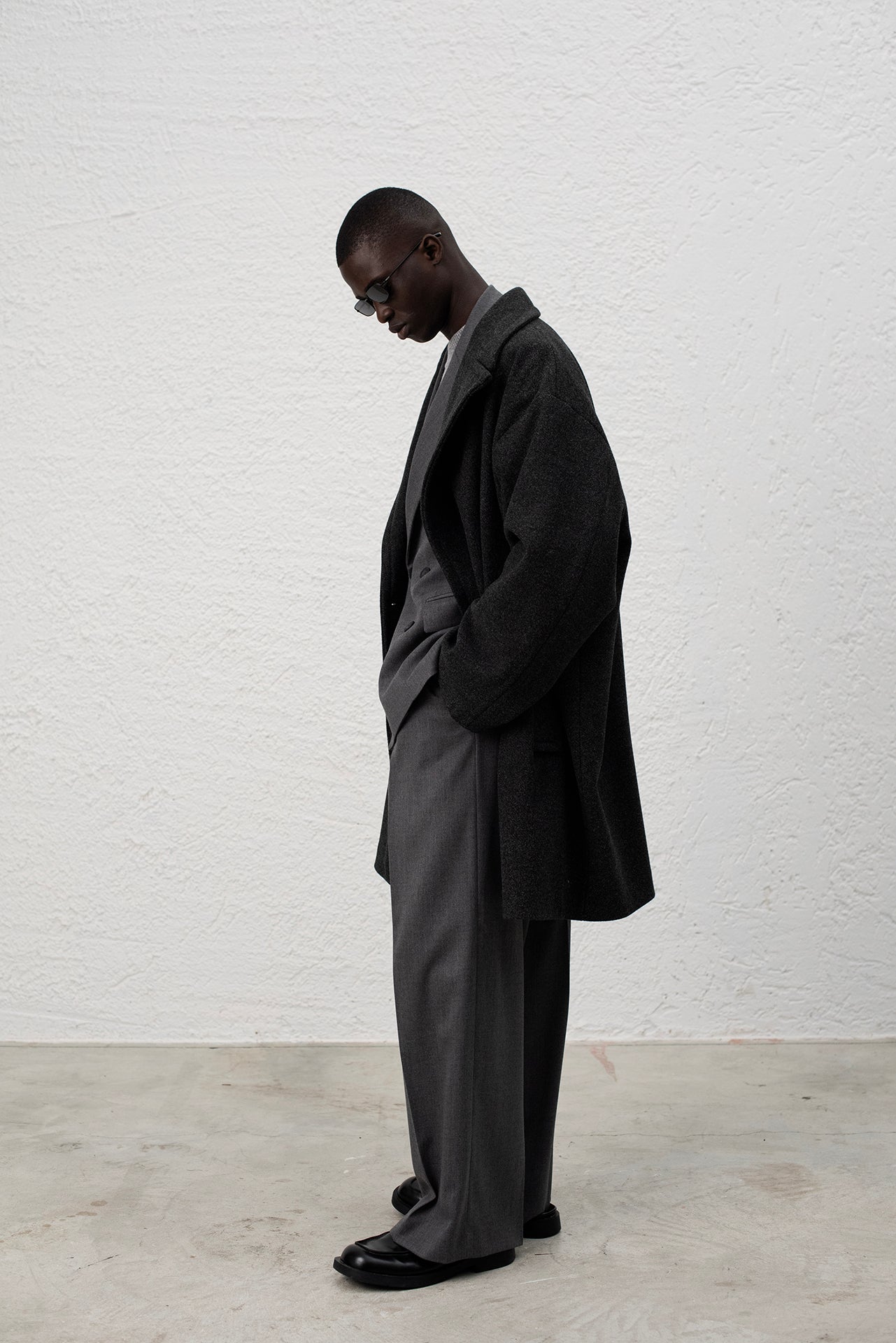 Oversized Double-Breasted Coat - Grey