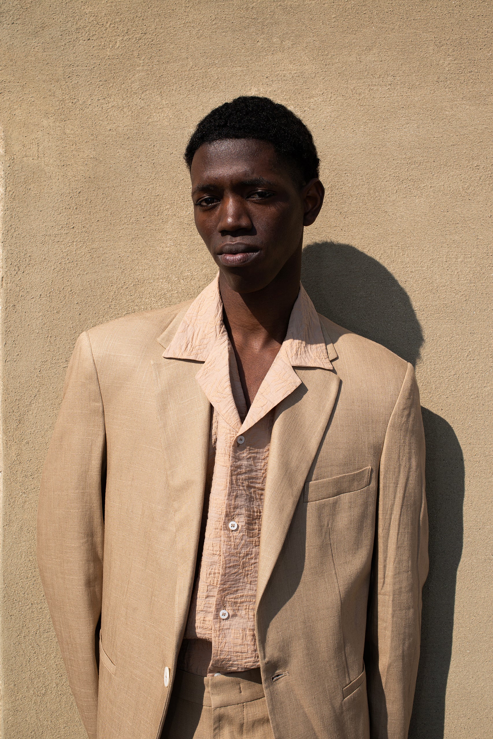 Single-Breasted Linen Blend Jacket - Beige