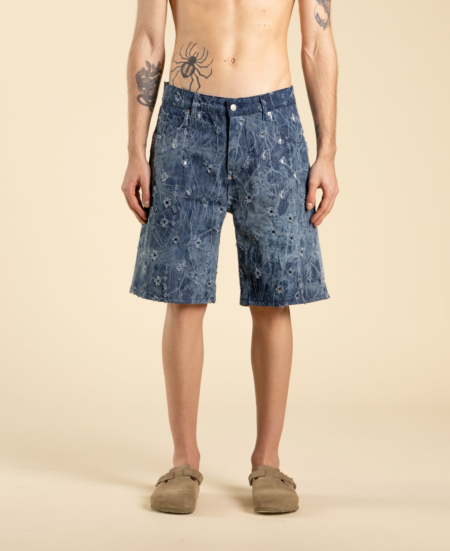 Ripped denim Bermuda shorts