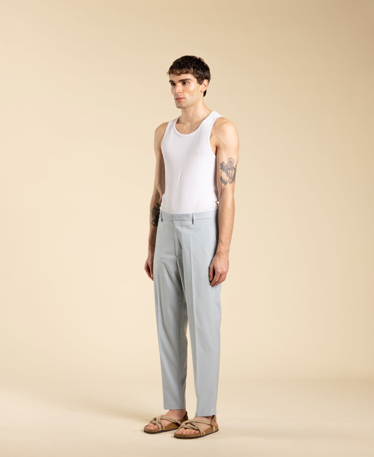 Regular fit trousers with American pocket - Powder