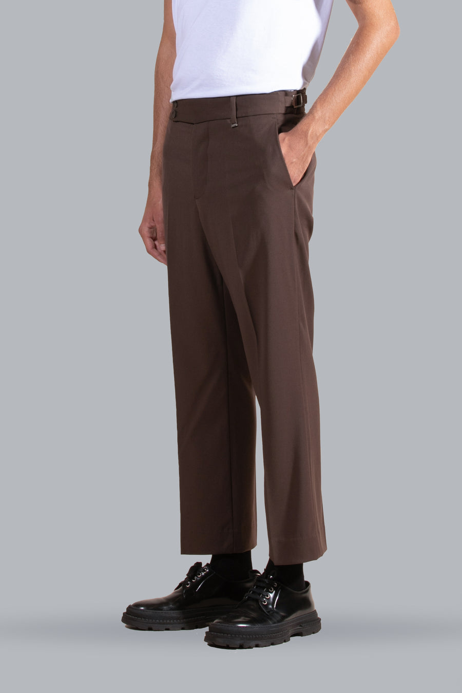 Pantalone con fibbie ai lati crop - Moro