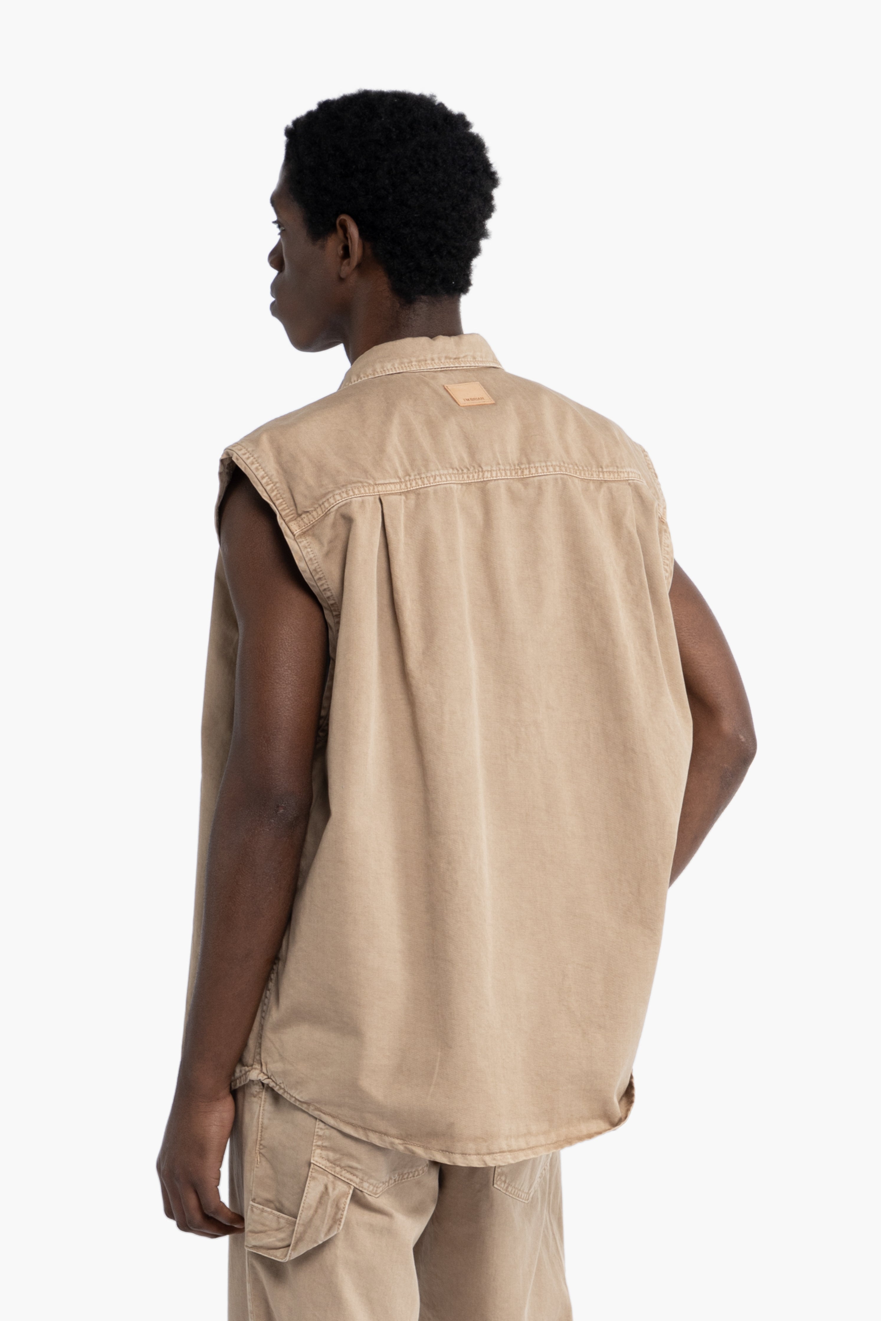 Camicia smanicata in cotone - Beige