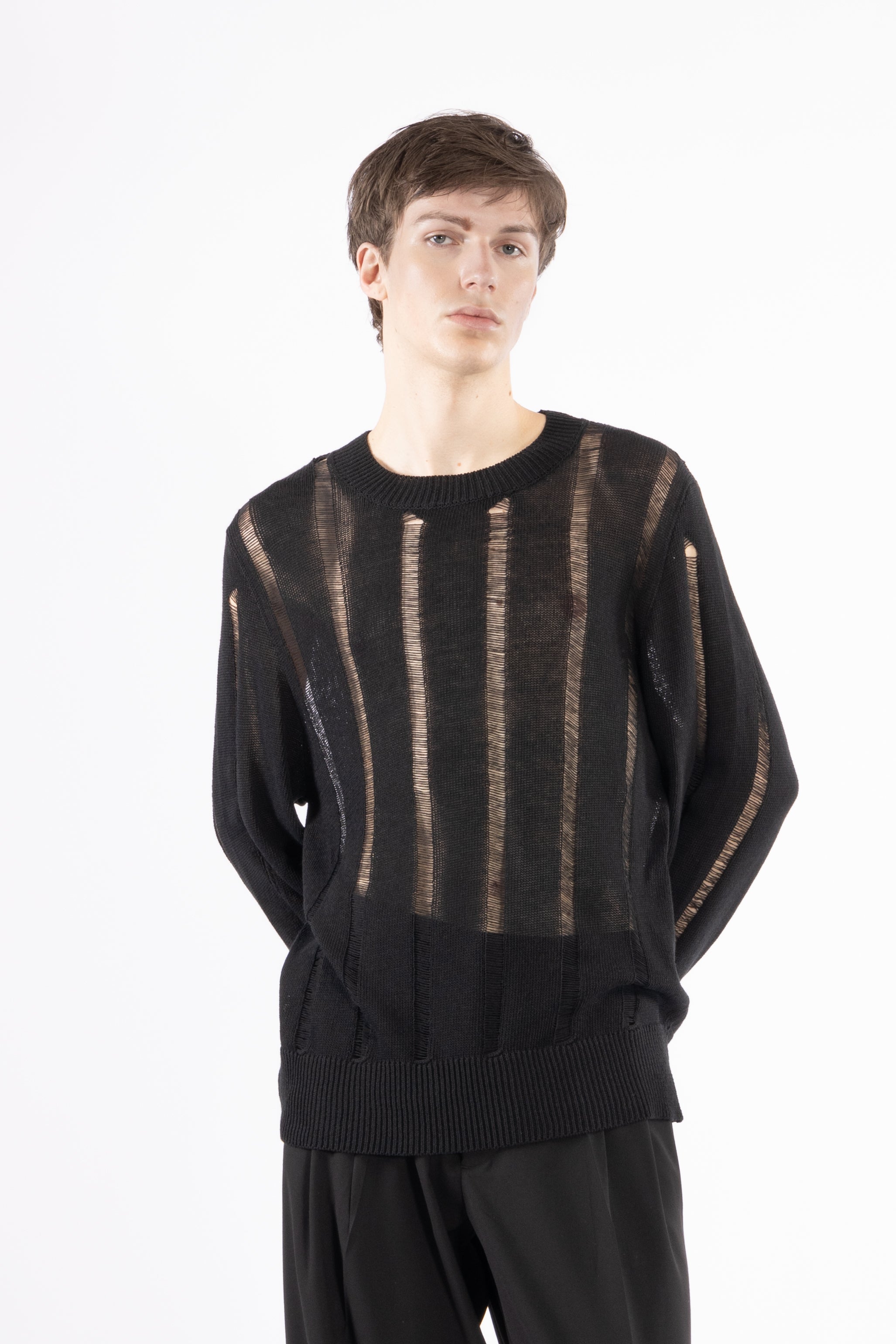 Girocollo in maglia a righe traforata - Nero