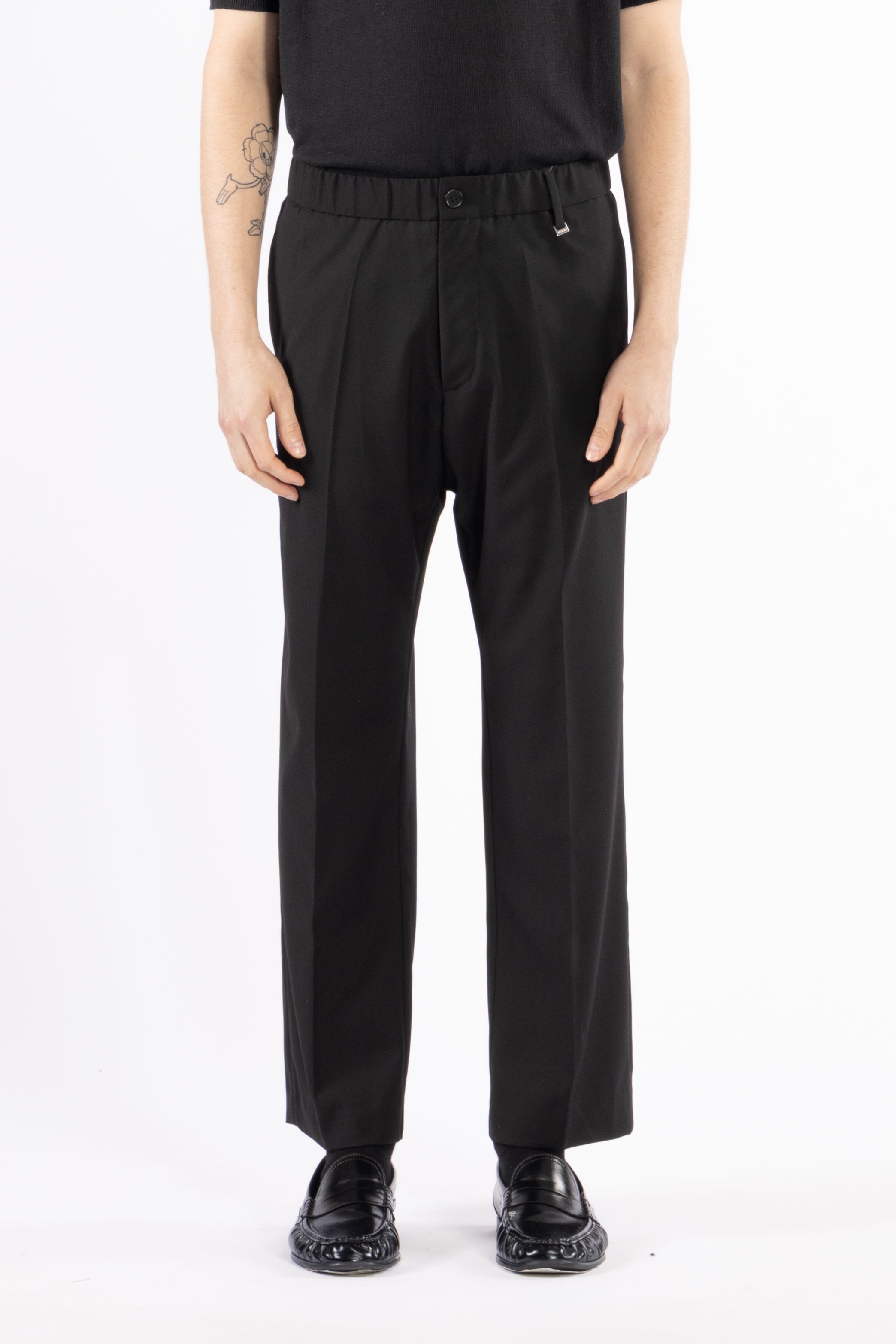 Pantalone gamba dritta con elastico - Nero