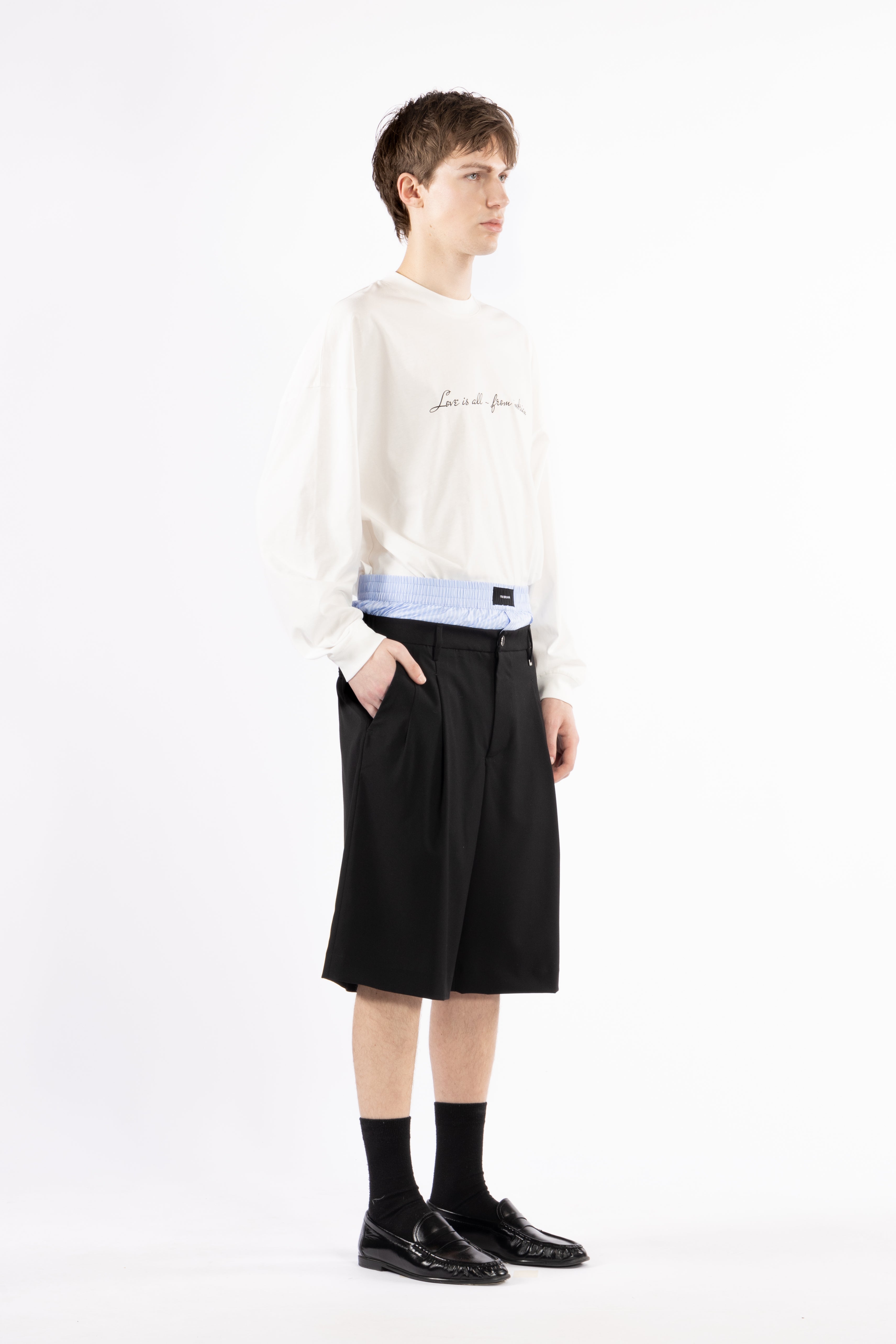 Bermuda oversize con elastico in cotone - Nero