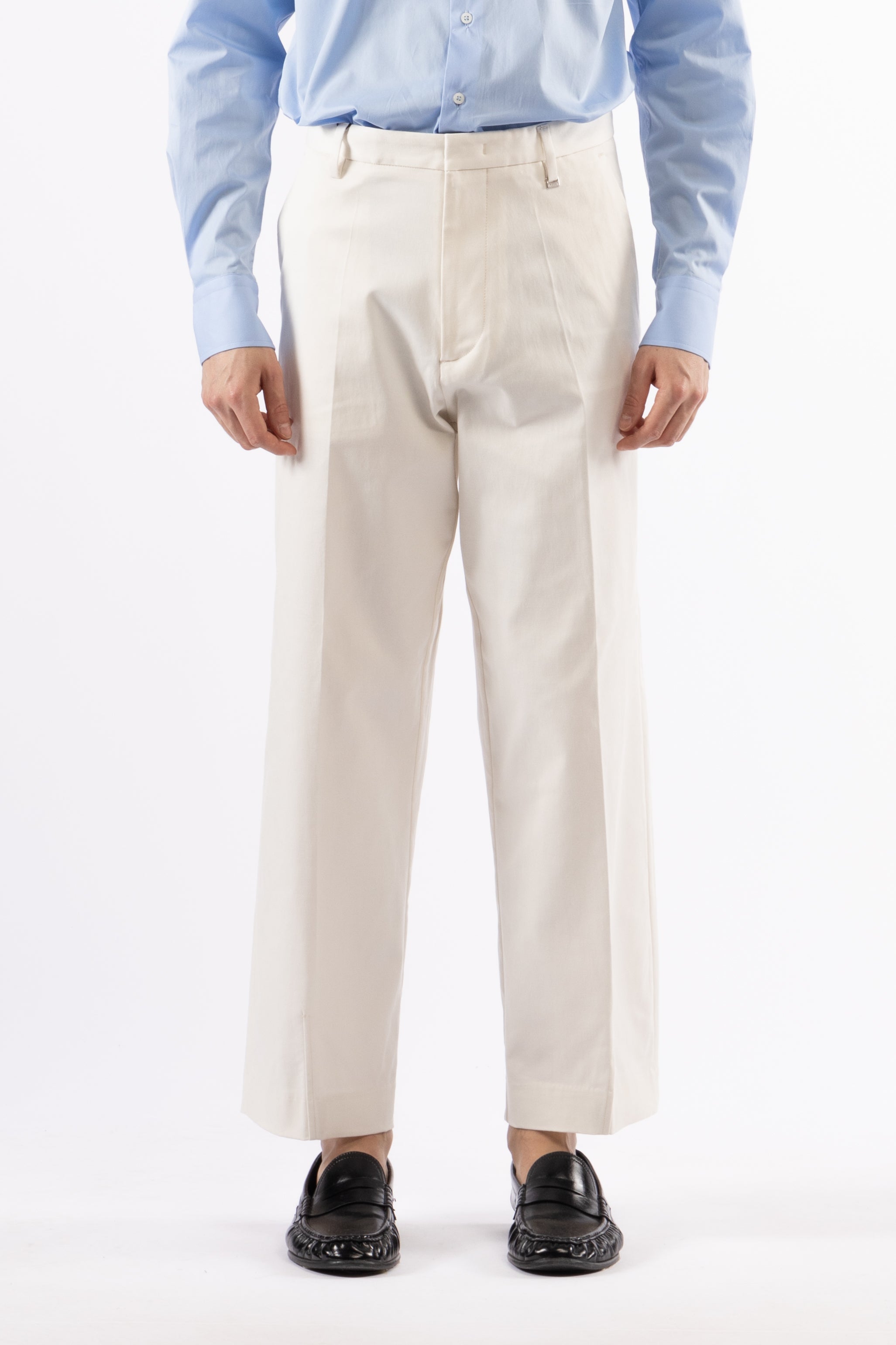 Pantalone in cotone pince al fondo - Panna