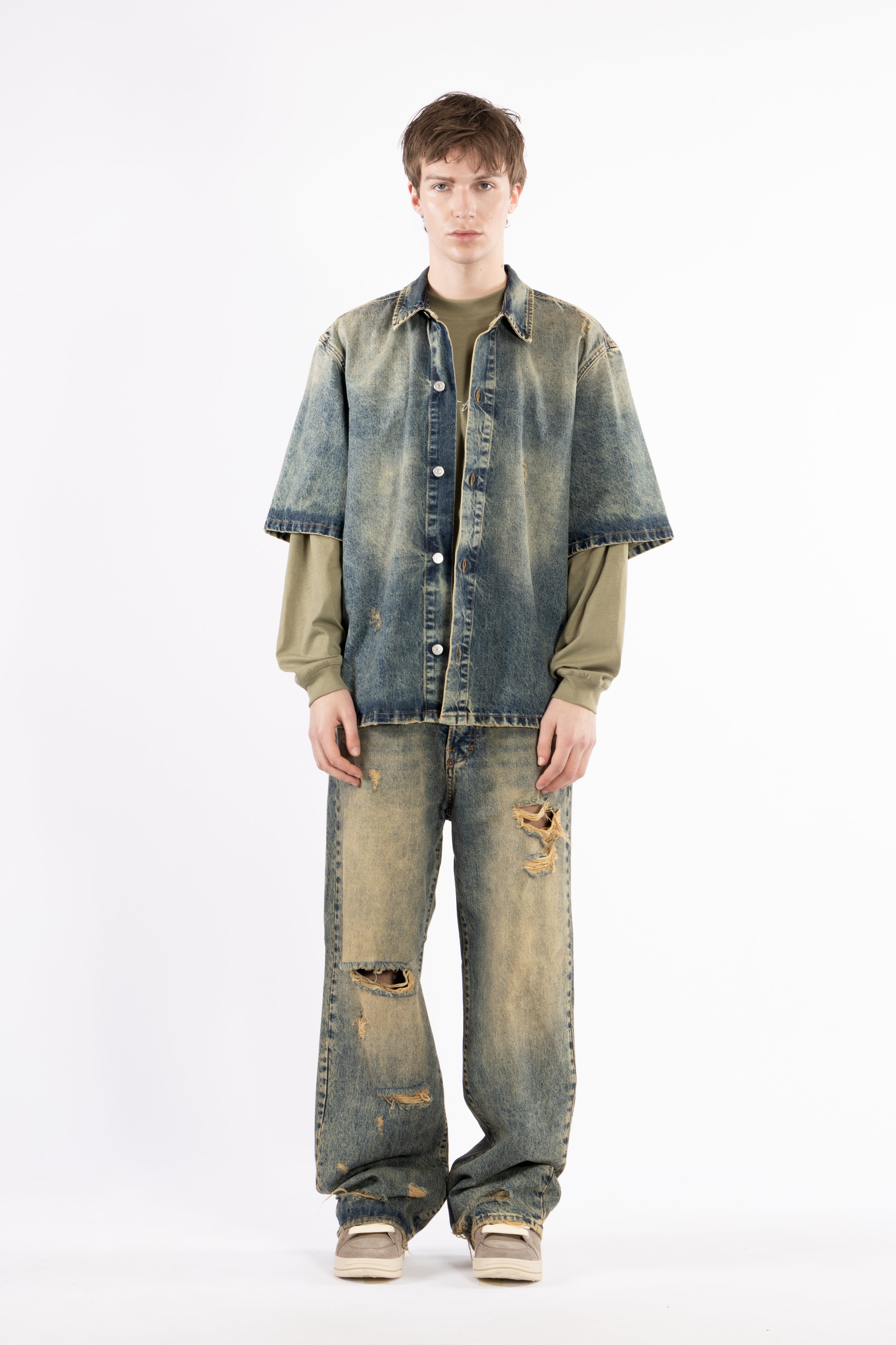 Jeans gamba ampia effetto slavato
