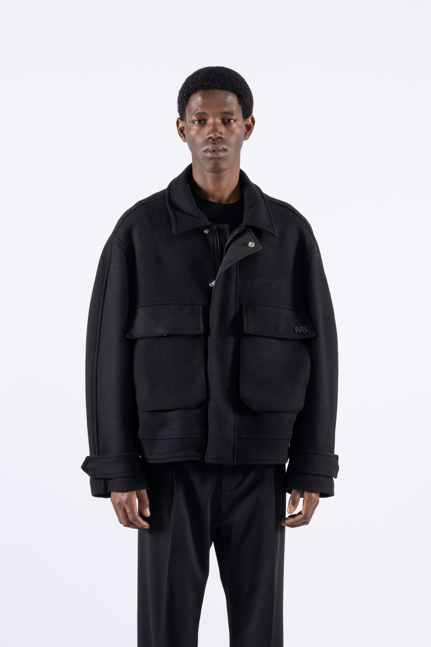 Giubbino in lana oversize con tasconi - Nero