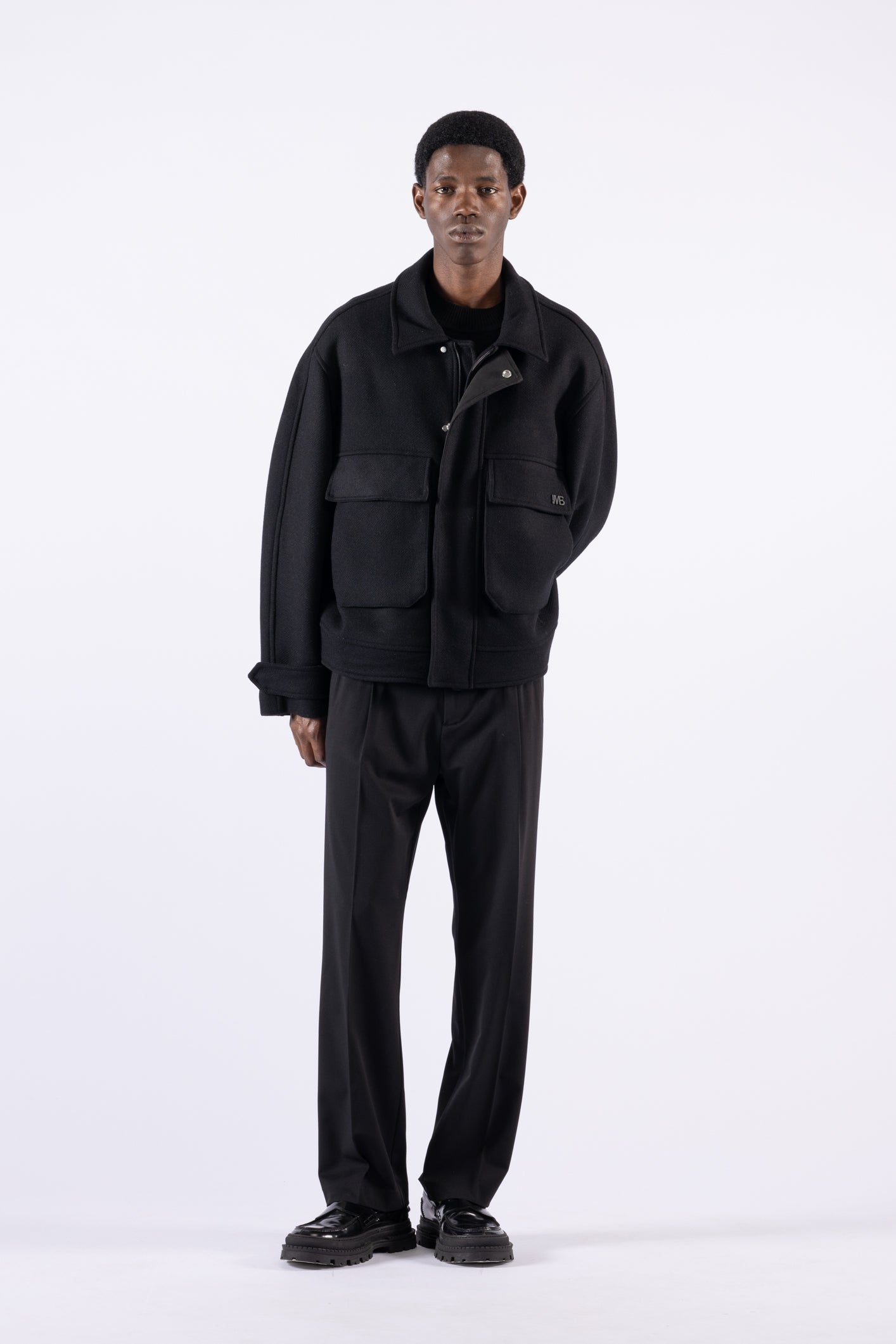 Giubbino in lana oversize con tasconi - Nero