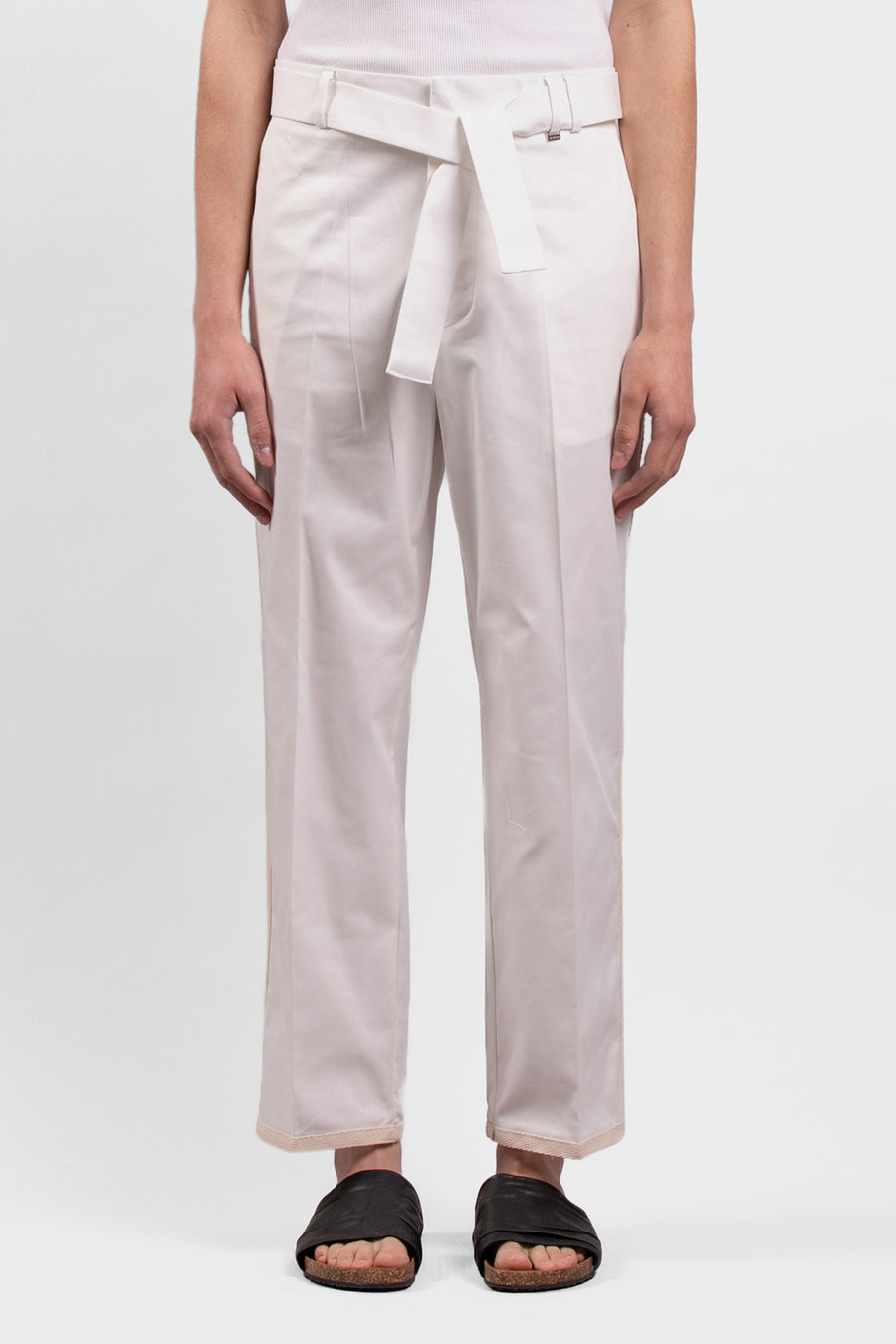 Pantalone in cotone corto e largo con dettagli contrasto  - Panna