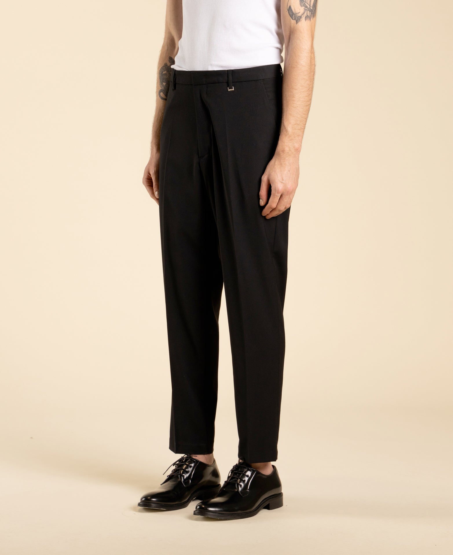 Regular-fit trousers with American pocket - Black