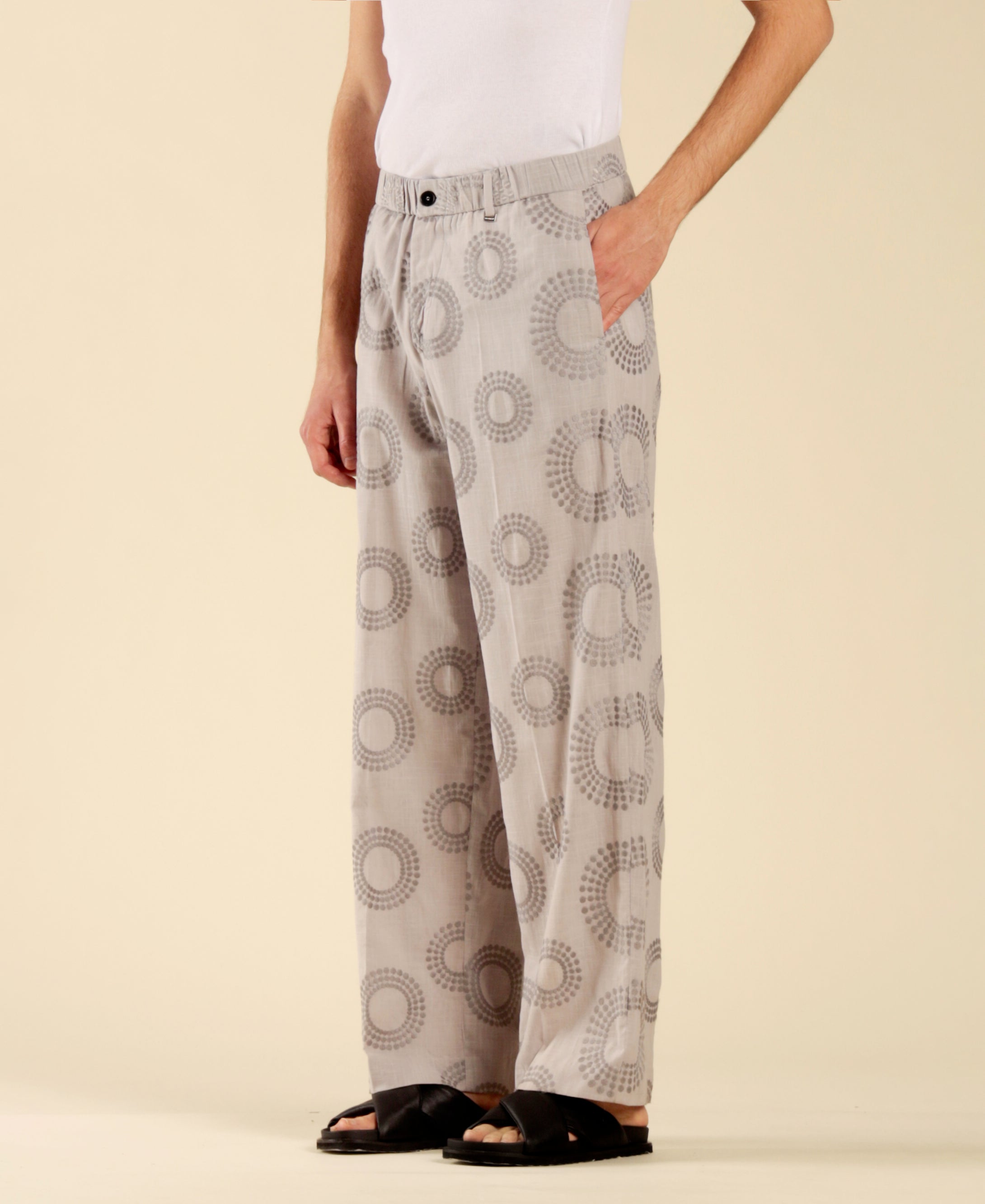 Pantalone jacquard elastico in vita fondo ampio