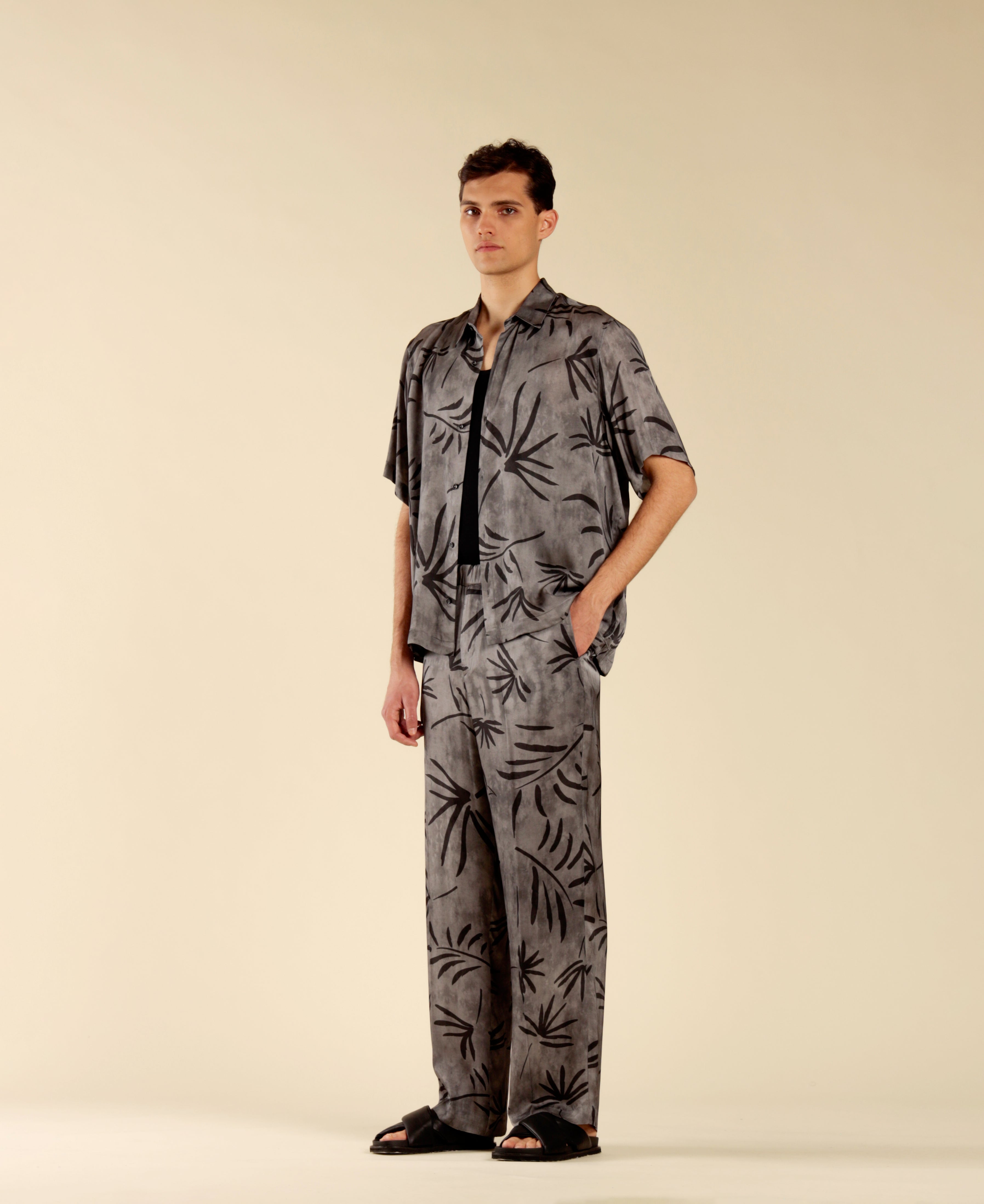 Viscose shirt with palm print