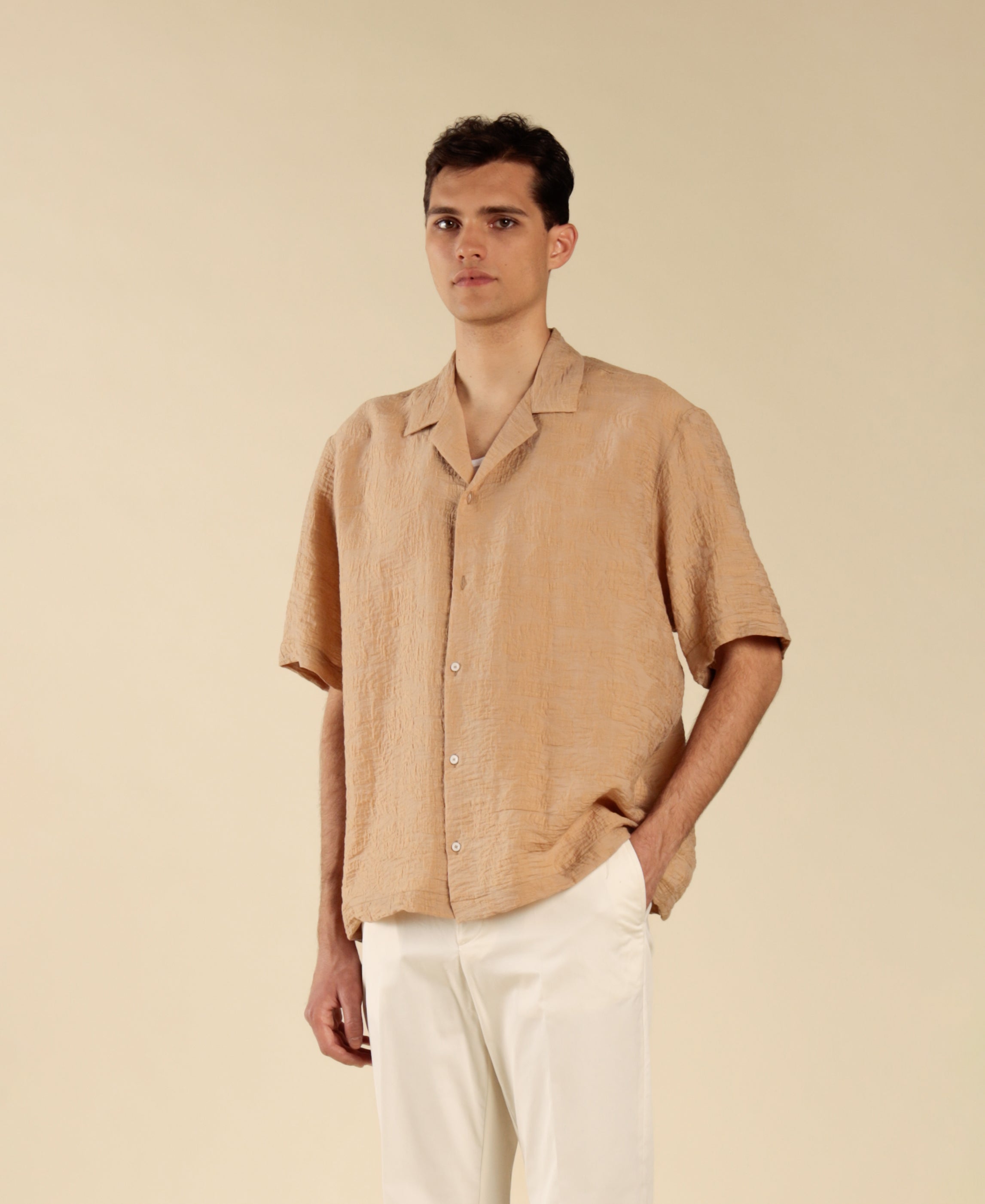 Jacquard Bowling Collar Shirt - Beige