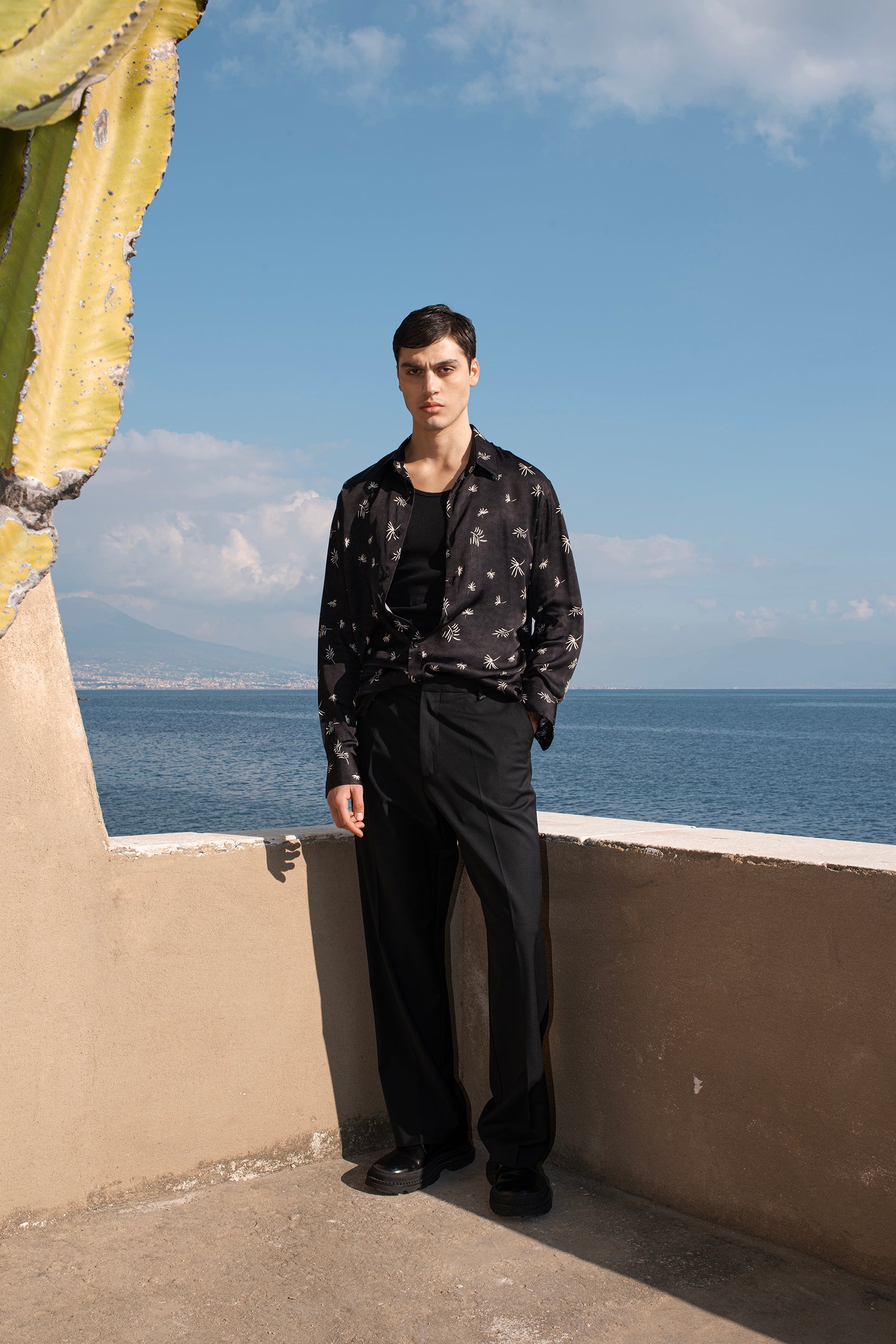 Viscose shirt with palm print
