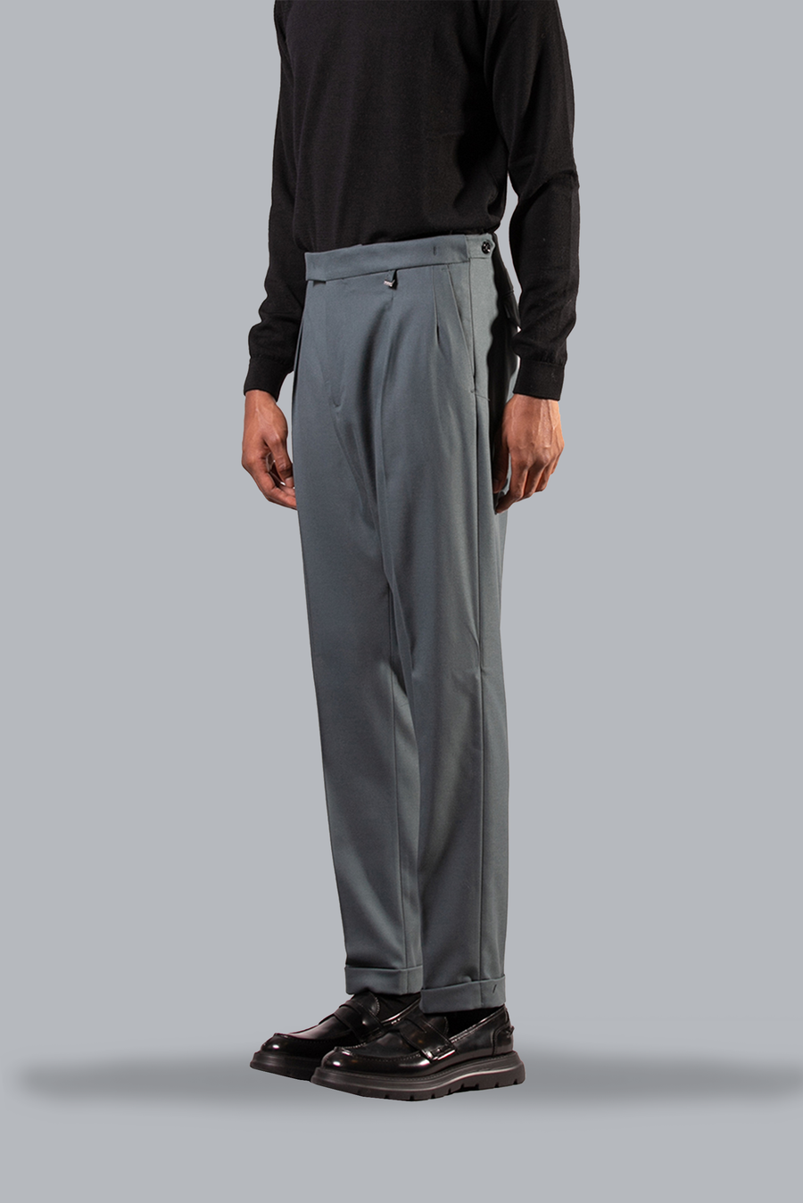 Regular fit trousers with turn-up and double pleats - Green