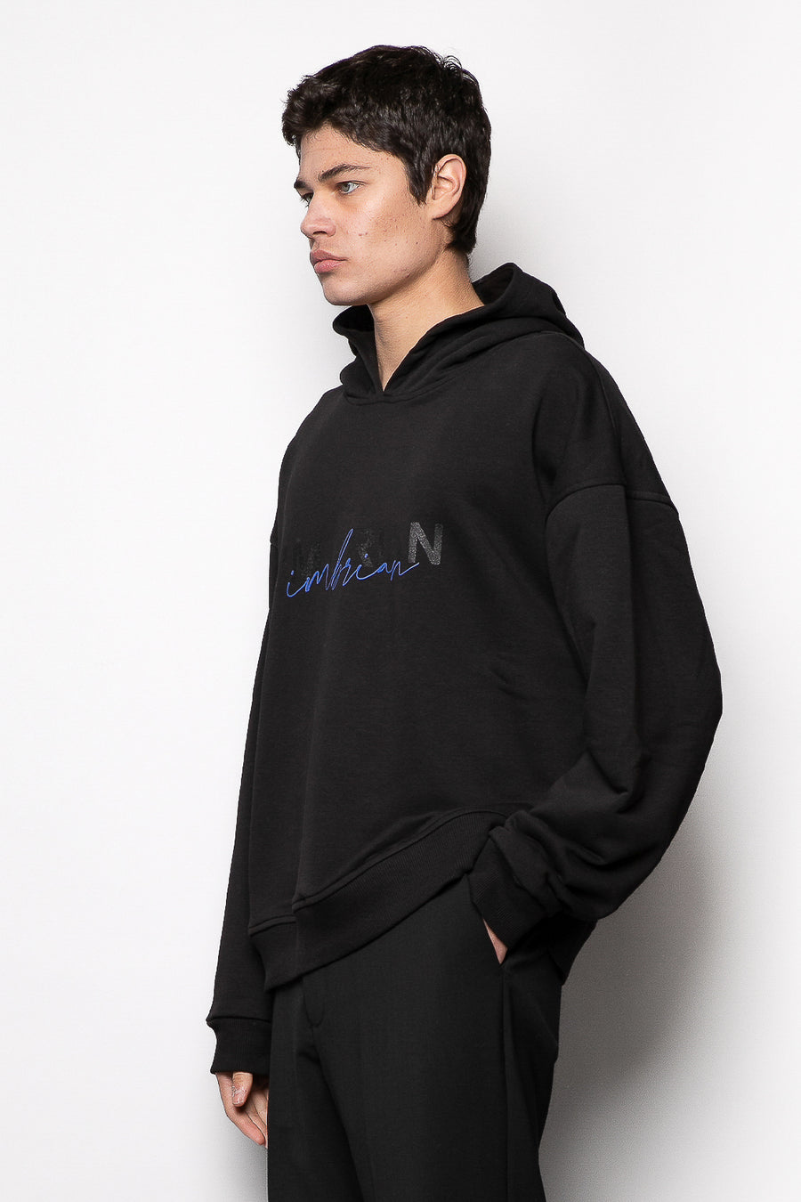 Felpa in cotone oversize fit con cappuccio e stampa logo - Nero