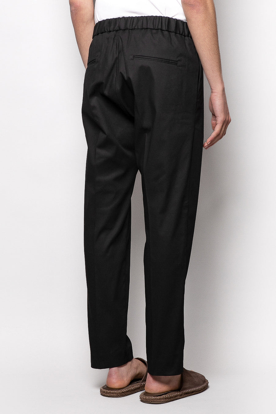 Pantalone in cotone regular fit con elastico dietro - Nero