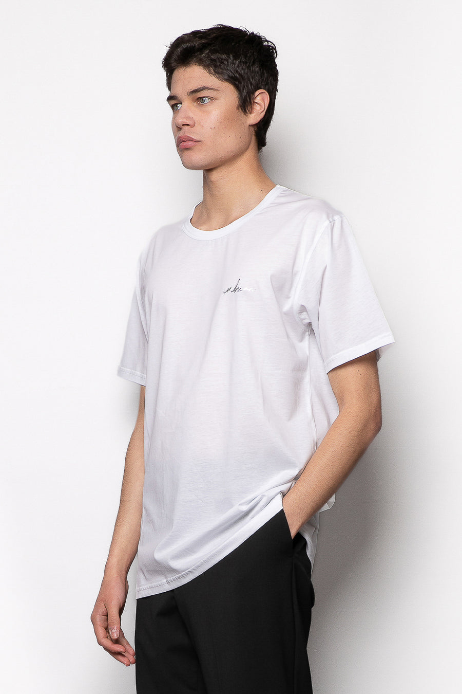 T-shirt in cotone mercerizzato girocollo con logo termoadesivo - Bianco